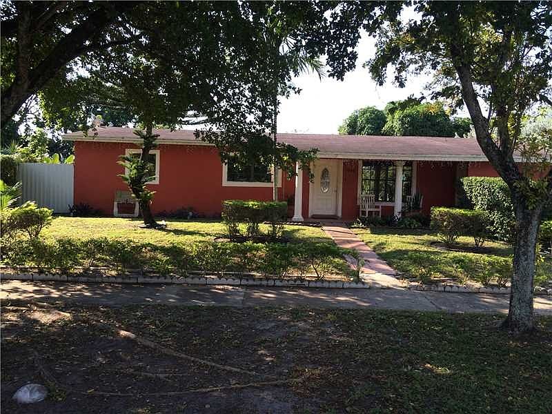 1st image of 1200 NE 207th St