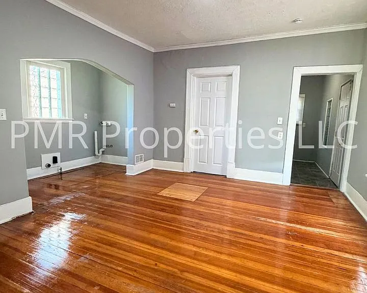 5922 N 28th Ave — Photo 7