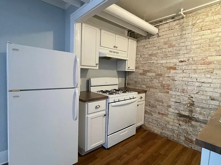 Lafayette Apartment Homes — Photo 8