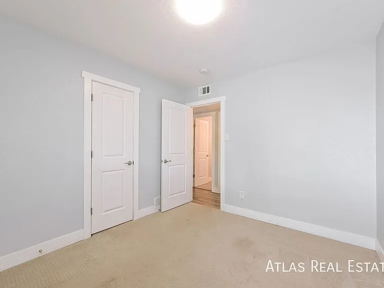1280 Wheeling St — Photo 12