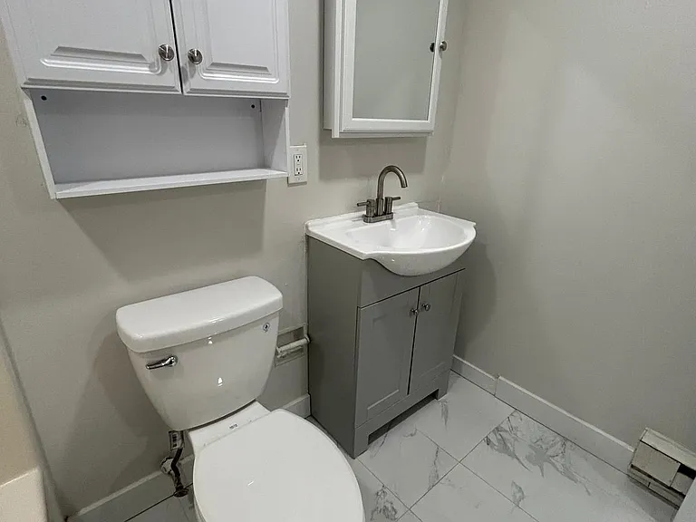 334 S Main St #2E — Photo 3