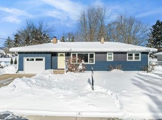 428 Clara St, Sun Prairie, WI 53590