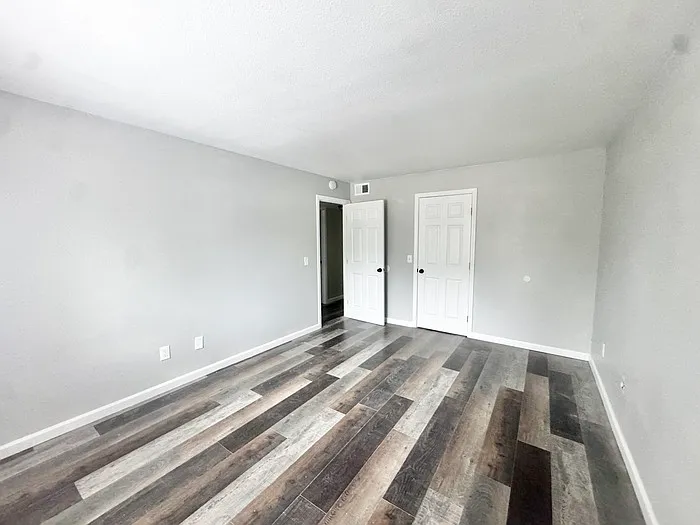 204 Pine St — Photo 7