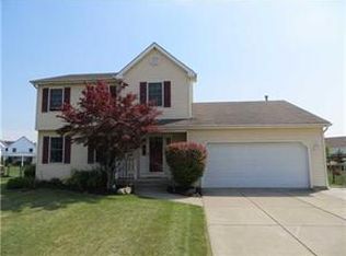 48 Michaels Walk, Lancaster, NY 14086