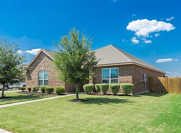 2nd image of 623 Meadow Springs Dr