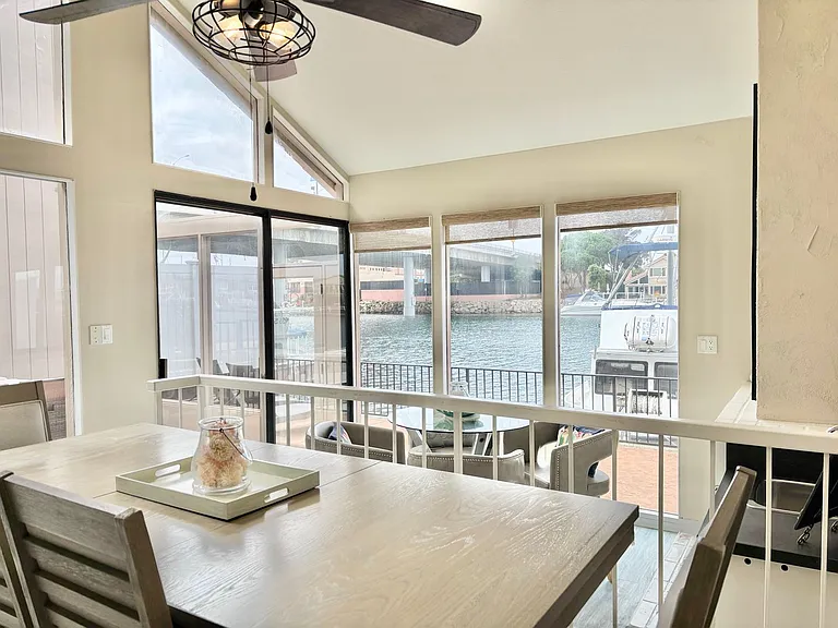 2551 Greencastle Ct — Photo 8