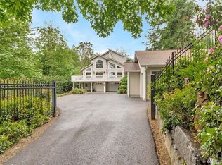 586 Island Blvd, Fox Island, WA 98333