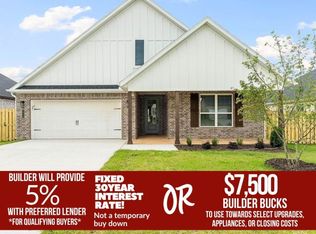 1817 Edwards St, Pea Ridge, AR 72751