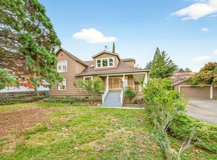 527 Chestnut St, Ashland, OR 97520