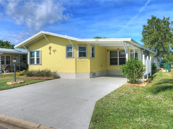 572 Dolphin Cir, Barefoot Bay, FL 32976