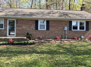 7203 Covingtons Corner Rd, Bealeton, VA 22712