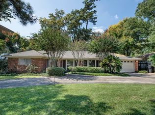 12731 Memorial Dr, Houston, TX 77024