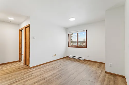 600 S Main St #4 Photo 1