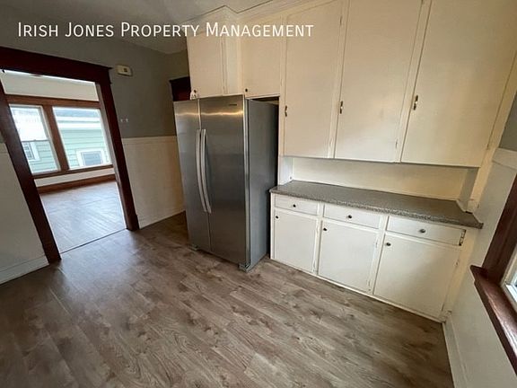 4th image of 1041 Tifft St Floor 2