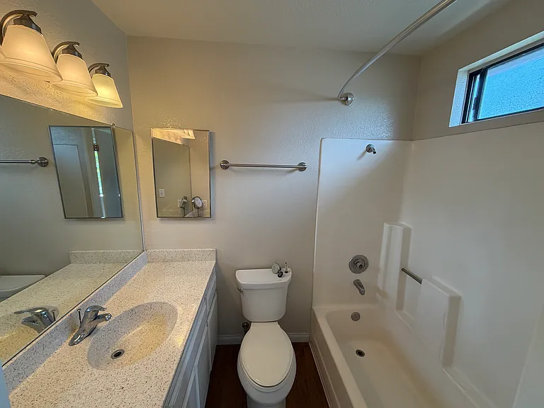 2629 B St #5A — Photo 18
