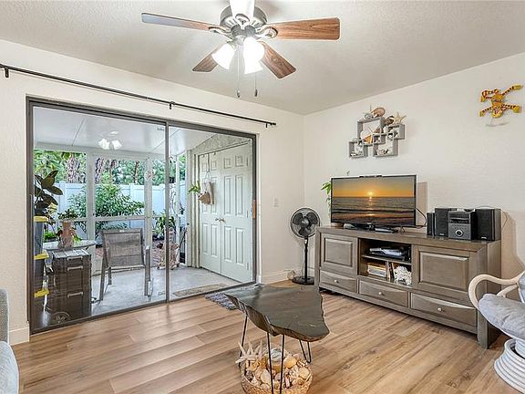 5th image of 4906 25TH STREET W #107