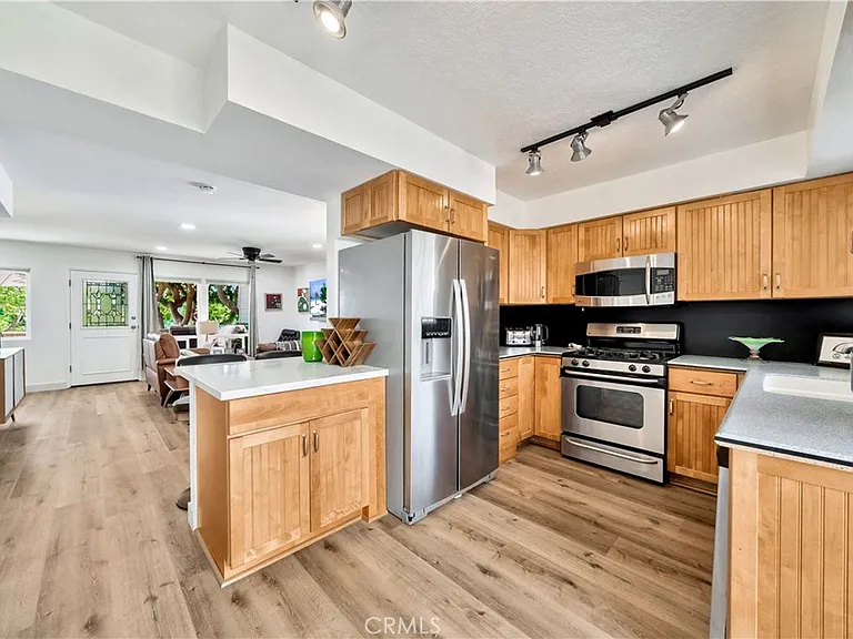 24709 Santa Clara Ave — Photo 8