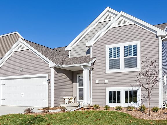 Classics 1750 Exterior