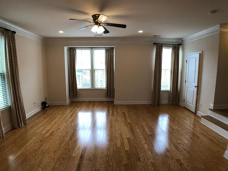 2122 Whitesmith Dr — Photo 6