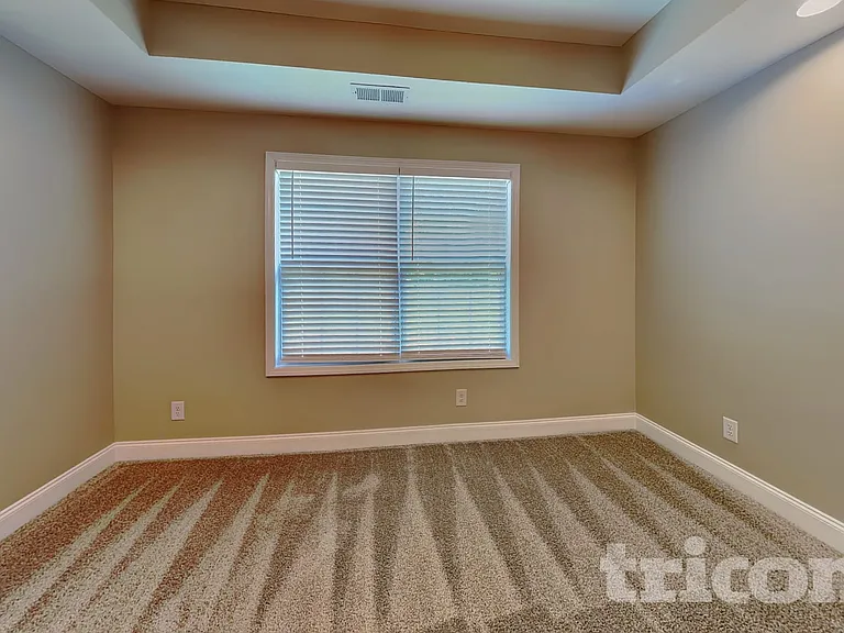 1063 Spicer Dr — Photo 7