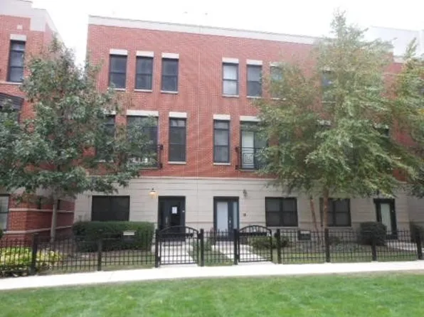 938 W 15th Pl, Chicago, IL 60608