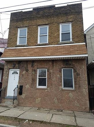 2nd image of 340 Lawrence St