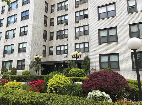 Rented by Midbrook Realty, LLC | media 28