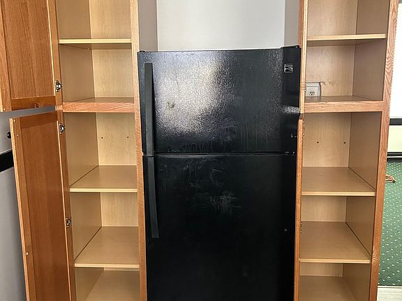 4th image of 6334 Clayton Ave #1