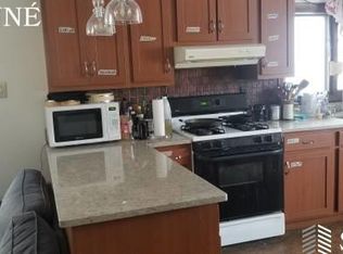 17 Avon St, Somerville, MA 02143