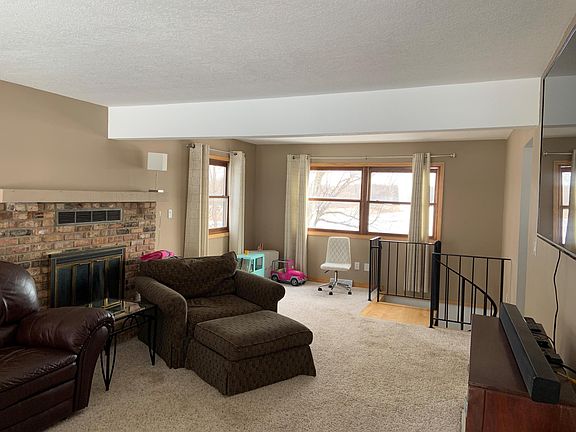 4th image of 9275 Pierson Lake Dr