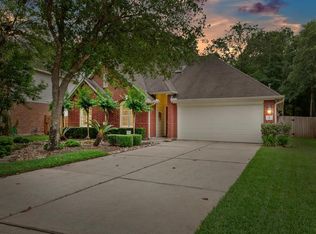 6 Prairie Oak Dr, Conroe, TX 77385