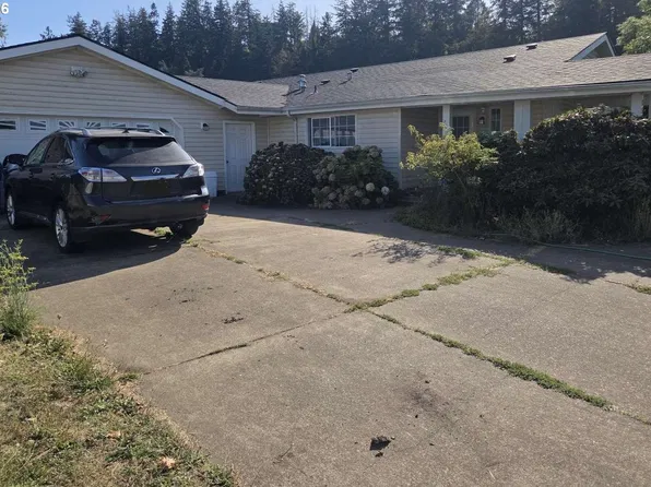 239 W K St, Springfield, OR 97477