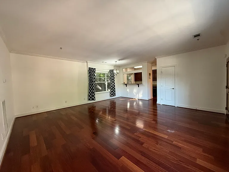 303 Criddle St #205 — Photo 2