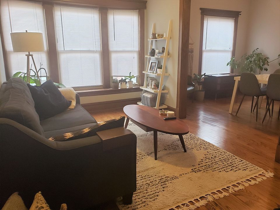 1st image of 1761-1775 W Wilson Ave #1775-2E
