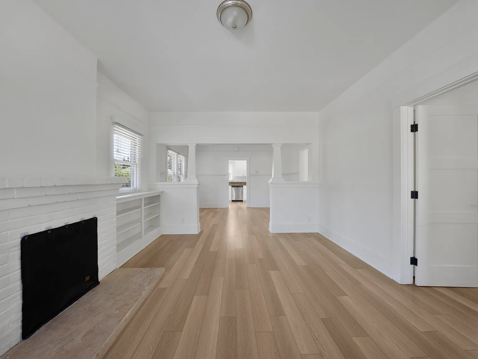 1313 Castillo St — Photo 2