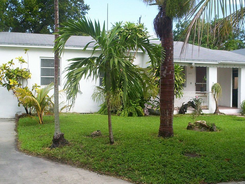 Front of House 07/26/08