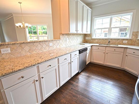 Kitchen With Alpine Cabinets