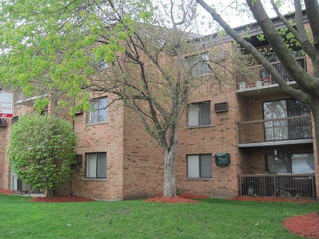 1st image of 5501 N Chester Ave Unit 22