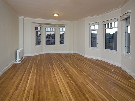 2nd image of 1362 Lombard St #606