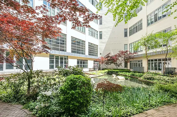 Rented by Corcoran | media 24