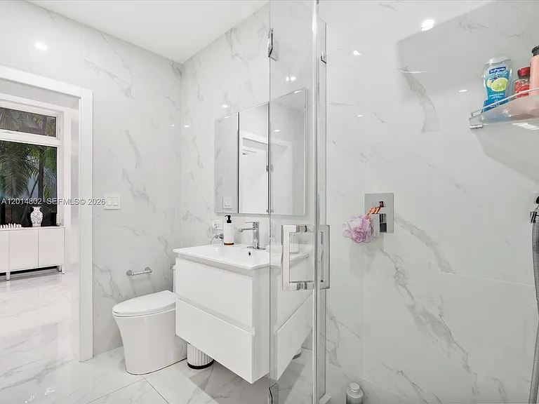 825 SW 23rd Rd — Photo 61