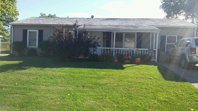 1st image of 312 Fairview Dr