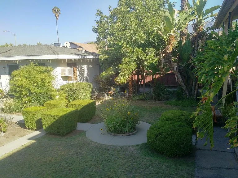 842 Sunset Blvd #4 — Photo 14