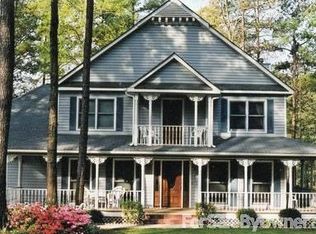 495 Northlake Cir, Oxford, GA