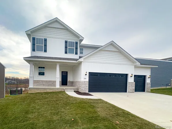 579 Round Rock #Moh80, Howell, MI 48843