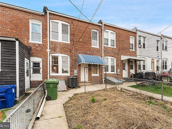 5th image of 15 S Tremont Rd