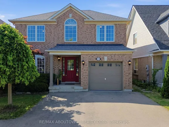 2927 Westoak Trails Blvd, Oakville, ON L6M 4V2