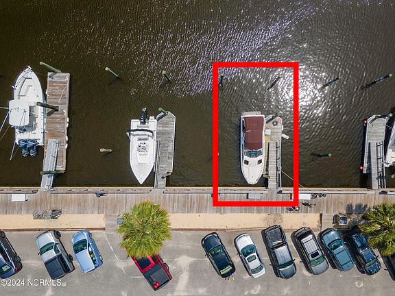 3rd image of 801 Paoli Court #65
