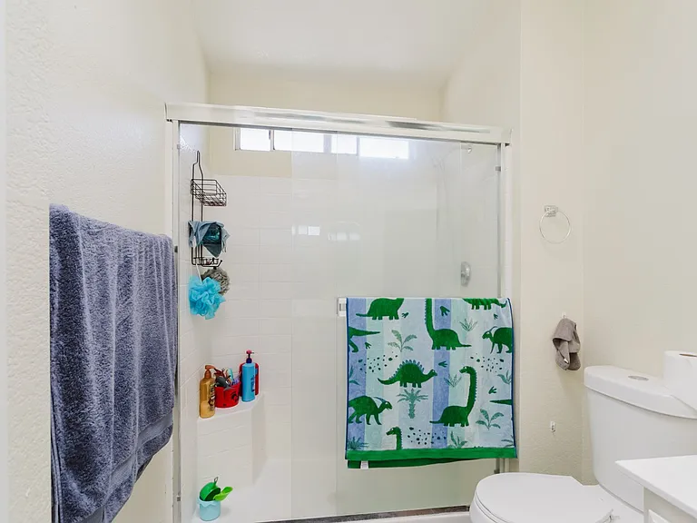 45041 Colleen Dr — Photo 23