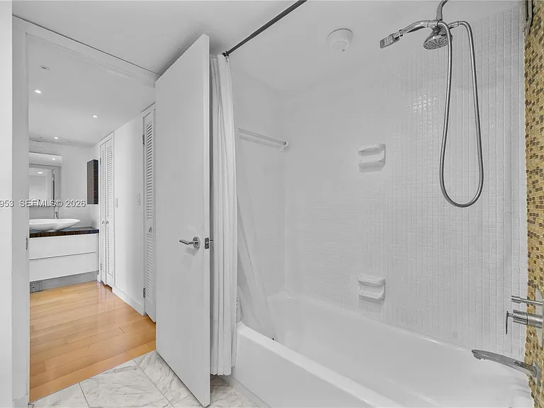 11 Island Ave #610 — Photo 30